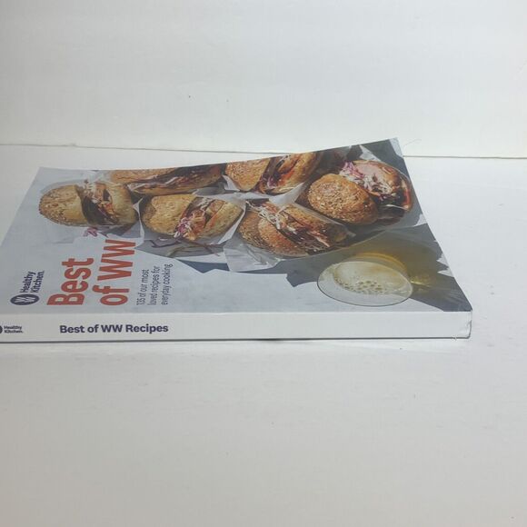 Best of WW Cookbook 135 Most Loved Recipes 2019 Preowned - Picture 5 of 10